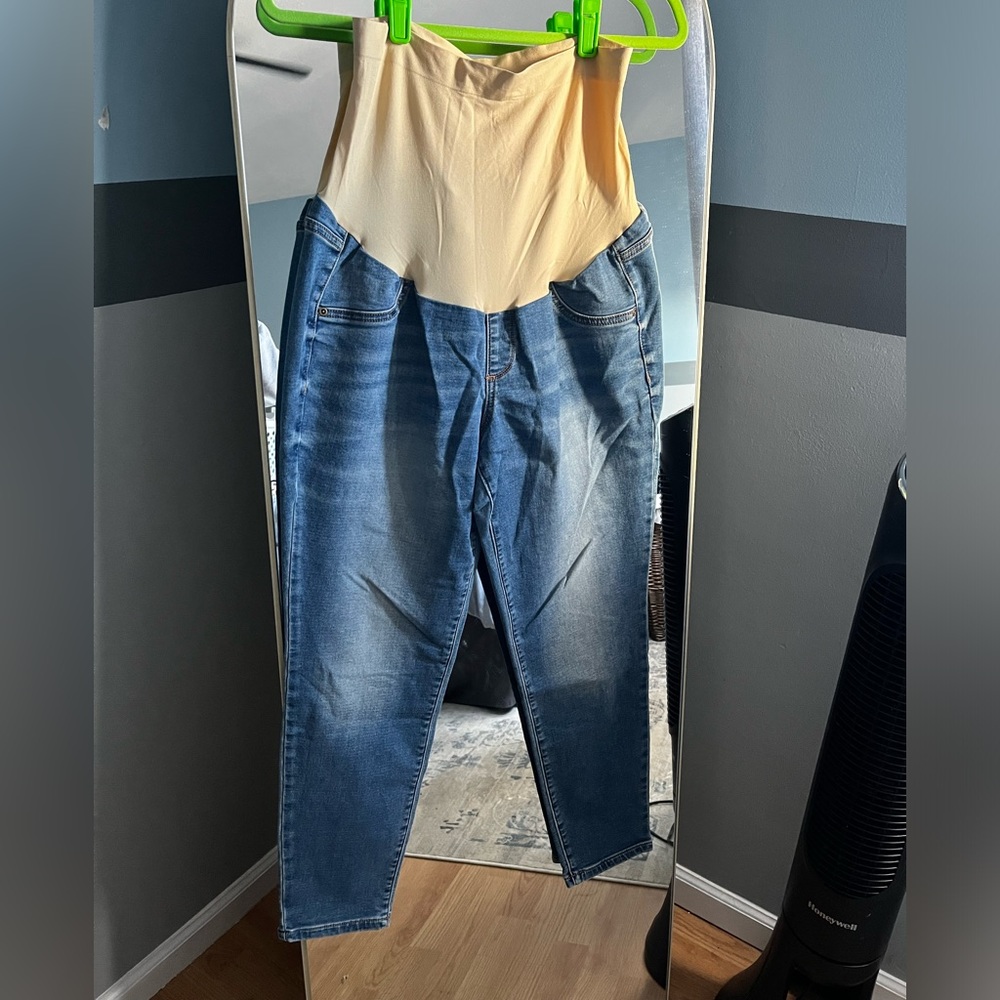 a•glow maternity jeans